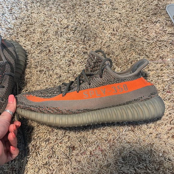 adidas Yeezy Boost 350 V2 - Picture 6 of 7
